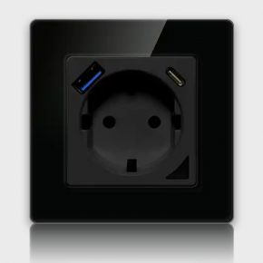 Чорна WiFi розетка  Avatto з USB Type-C (Tuya smart)